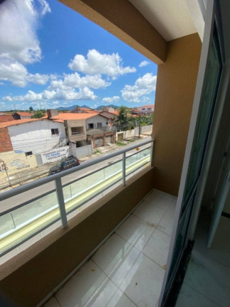 Imagem Apartamento com 2 Quartos à Venda, 55 m² em Siqueira - Fortaleza