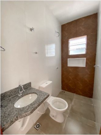 Imagem Casa com 2 Quartos à Venda, 74 m² em Bal Tupy - Itanhaém