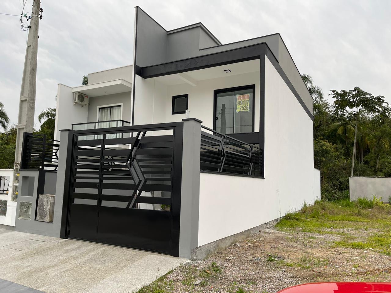 Imagem Casa com 2 Quartos à Venda, 130 m²em Forquilhas - São José