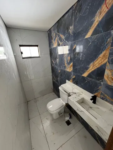 Imagem Casa de Condomínio com 3 Quartos à Venda, 180 m²em VICENTE PIRES - BRASILIA