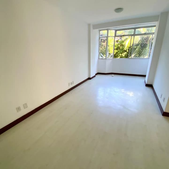 Imagem Apartamento com 3 Quartos à Venda, 95 m² em Imbuí - Salvador Imagem Apartamento com 3 Quartos à Venda, 95 m² em Imbuí - Salvador
