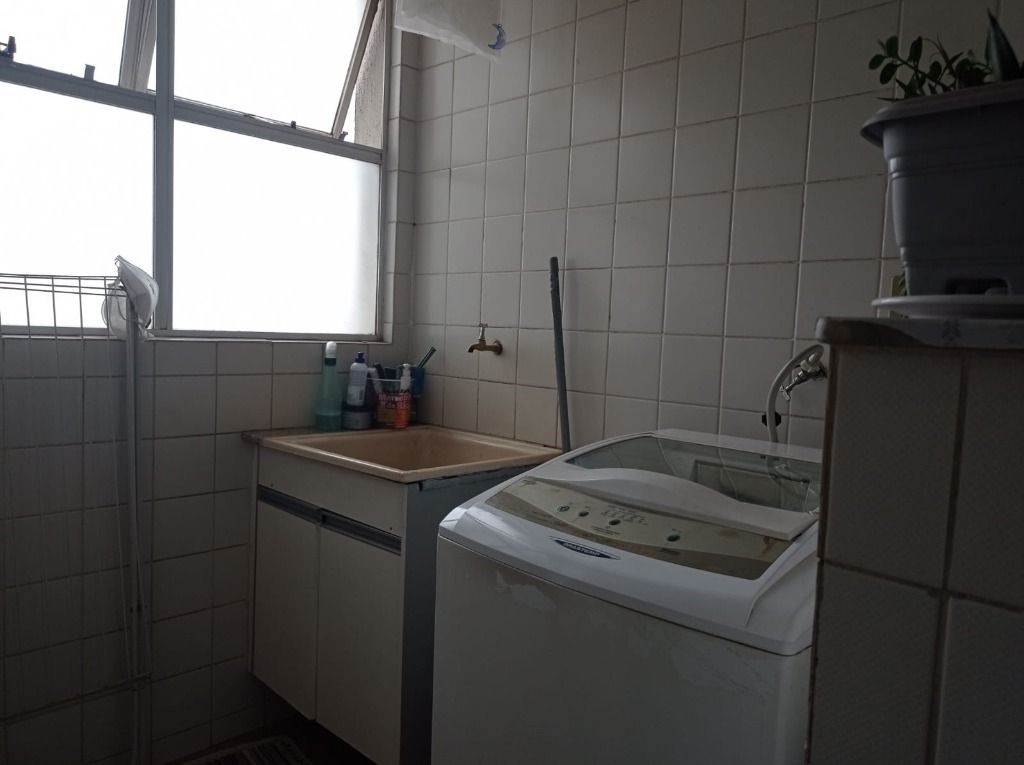 Imagem Apartamento com 3 Quartos à Venda, 85 m²em Jardim América - Goiânia