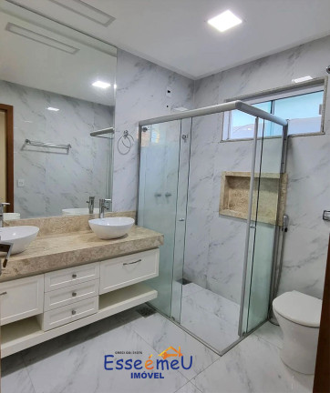 Imagem Casa de Condomínio com 3 Quartos à Venda, 230 m² em Jardins Madri - Goiânia