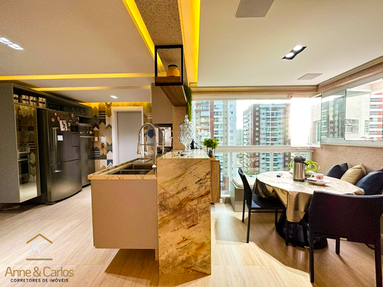 Imagem Apartamento com 3 Quartos à Venda, 219 m²em Jardins - Aracaju