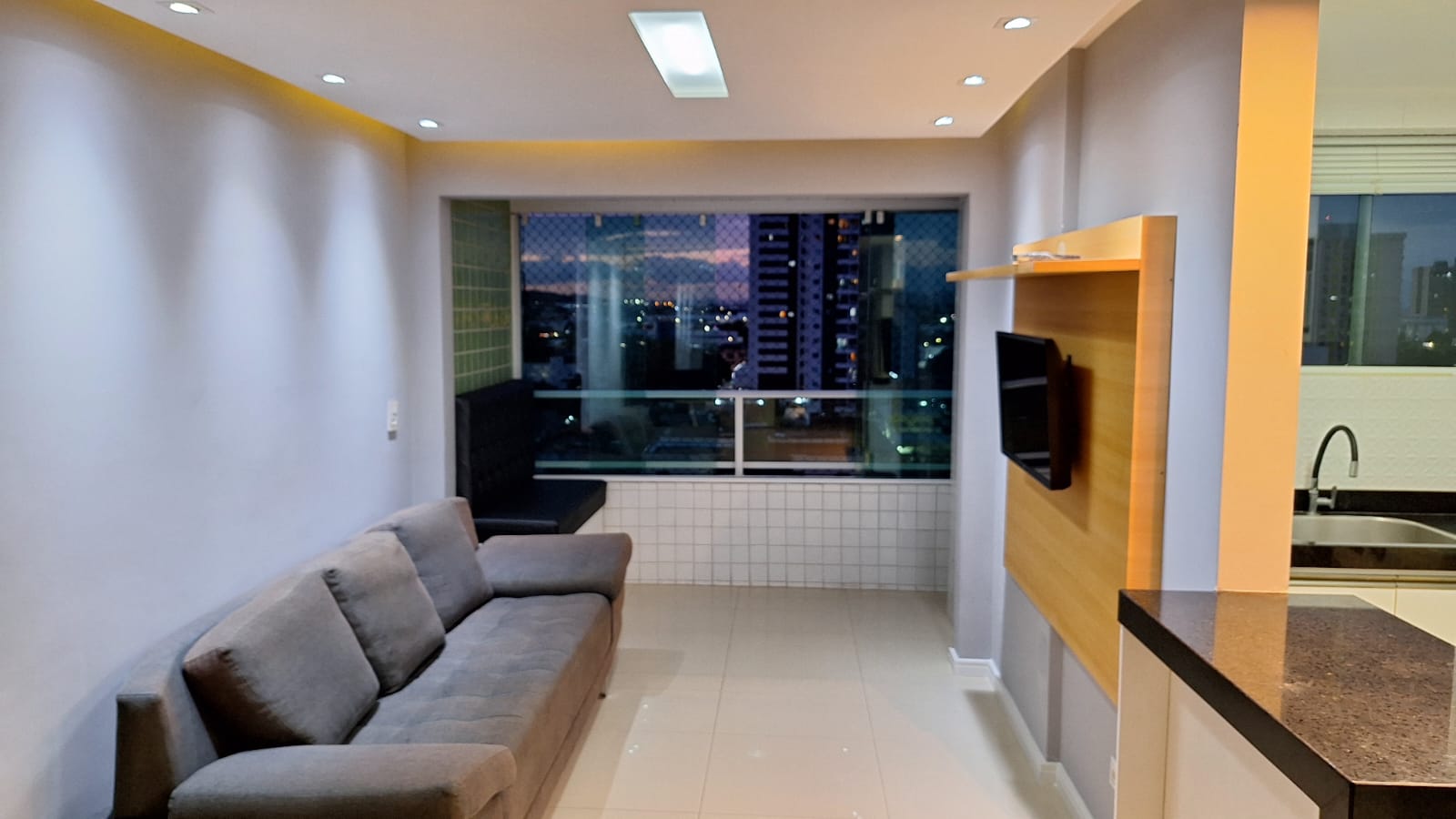 Imagem Apartamento com 3 Quartos para Alugar, 68 m²em Piedade - Jaboatão dos Guararapes