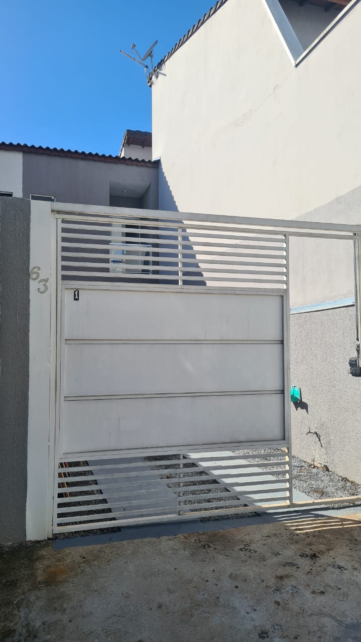 Imagem Sobrado com 2 Quartos para Alugar, 76 m²em Residencial Algarve - Mogi das Cruzes