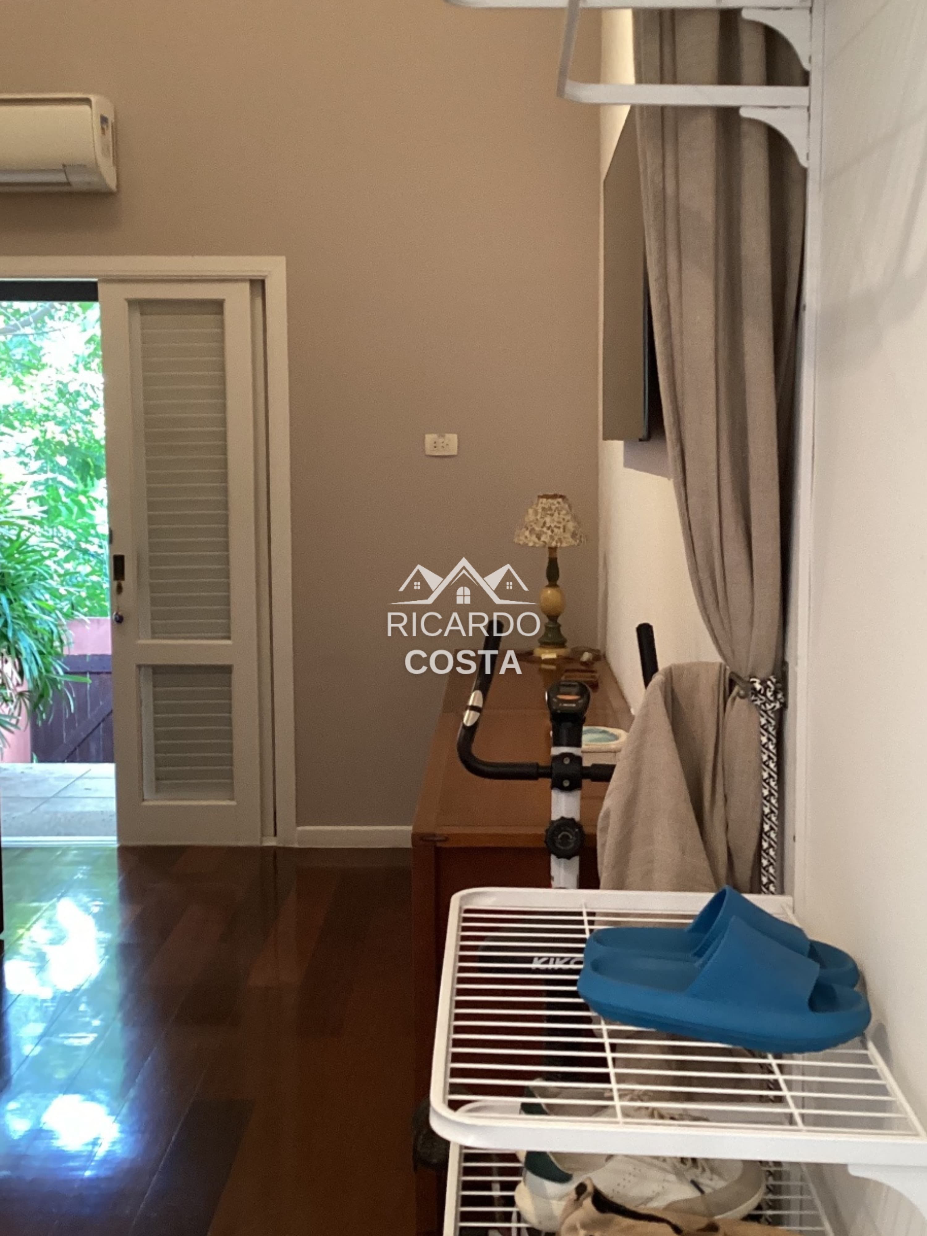 Imagem Casa de Condomínio com 4 Quartos à Venda ou Locação, 281 m² em Freguesia (Jacarepaguá) - Rio de Janeiro Imagem Casa de Condomínio com 4 Quartos à Venda ou Locação, 281 m² em Freguesia (Jacarepaguá) - Rio de Janeiro