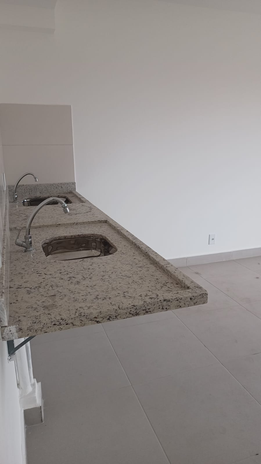Imagem Studio com 1 Quarto para Alugar, 2 m²em Jaçanã - São Paulo