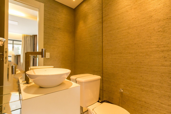 Imagem Apartamento com 3 Quartos à Venda, 125 m² em Hugo Lange - Curitiba