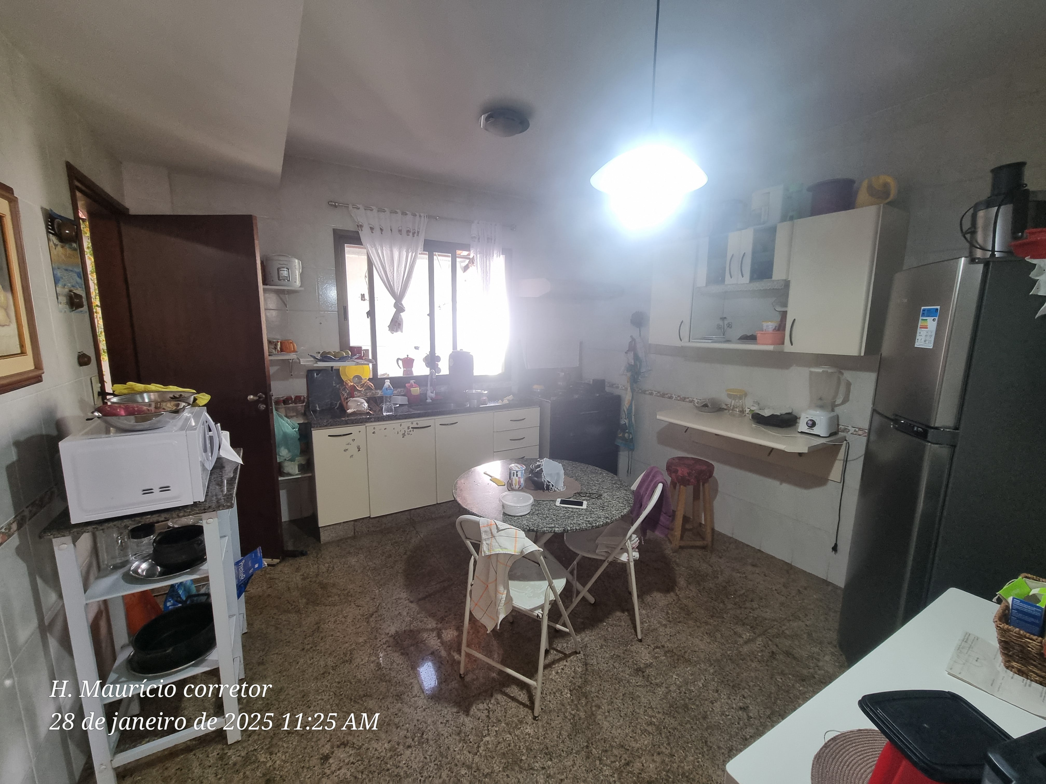 Imagem Sobrado com 4 Quartos à Venda, 143 m² em Setor Jaó - Goiânia