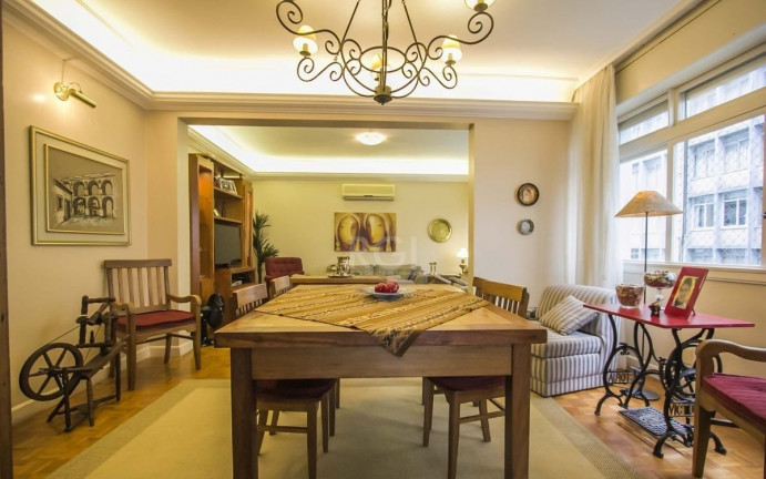Imagem Apartamento com 4 Quartos à Venda, 155 m² em Bom Fim - Porto Alegre
