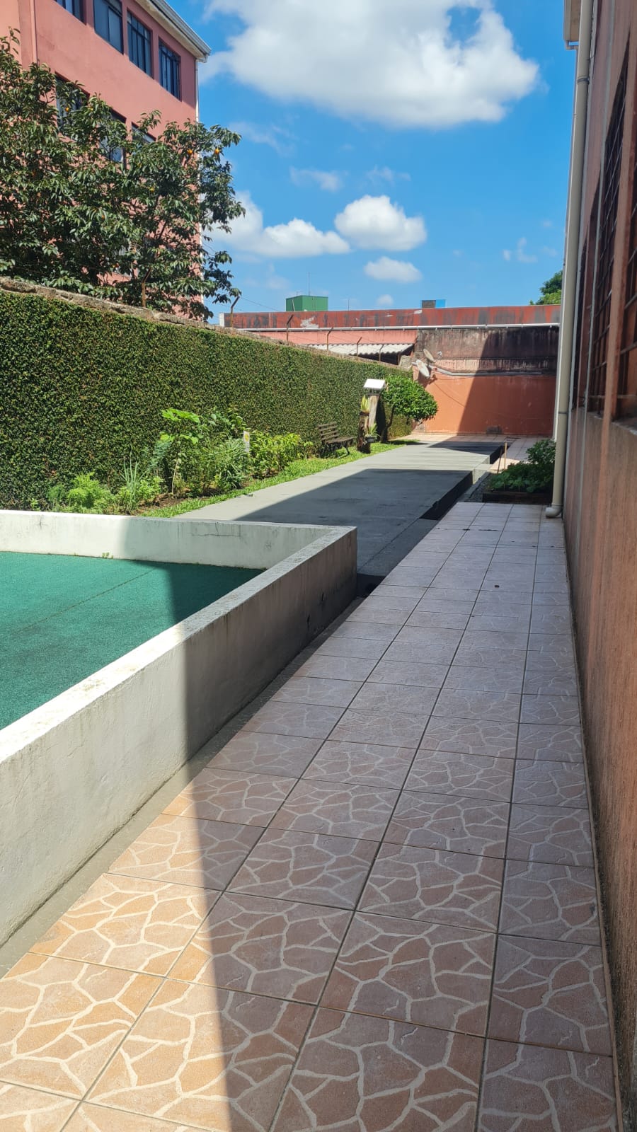 Imagem Apartamento com 2 Quartos à Venda, 49 m² em Capão Raso - Curitiba