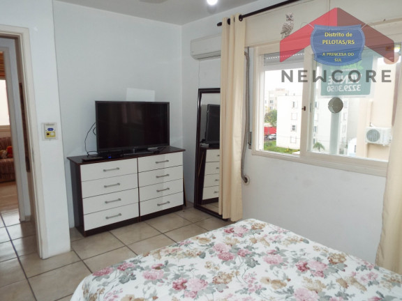 Imagem Apartamento com 3 Quartos à Venda,  em Centro - Pelotas