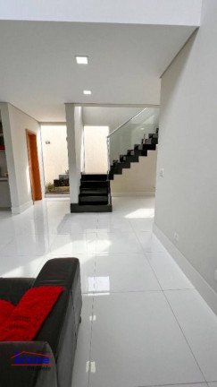 Imagem Casa com 5 Quartos à Venda, 375 m² em Cibratel - Itanhaém