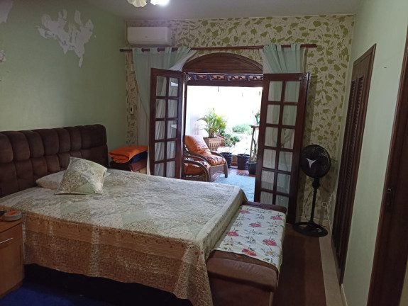 Imagem Casa com 2 Quartos à Venda, 150 m²em Bourbon - Foz do Iguaçu Imagem Casa com 2 Quartos à Venda, 150 m²em Bourbon - Foz do Iguaçu