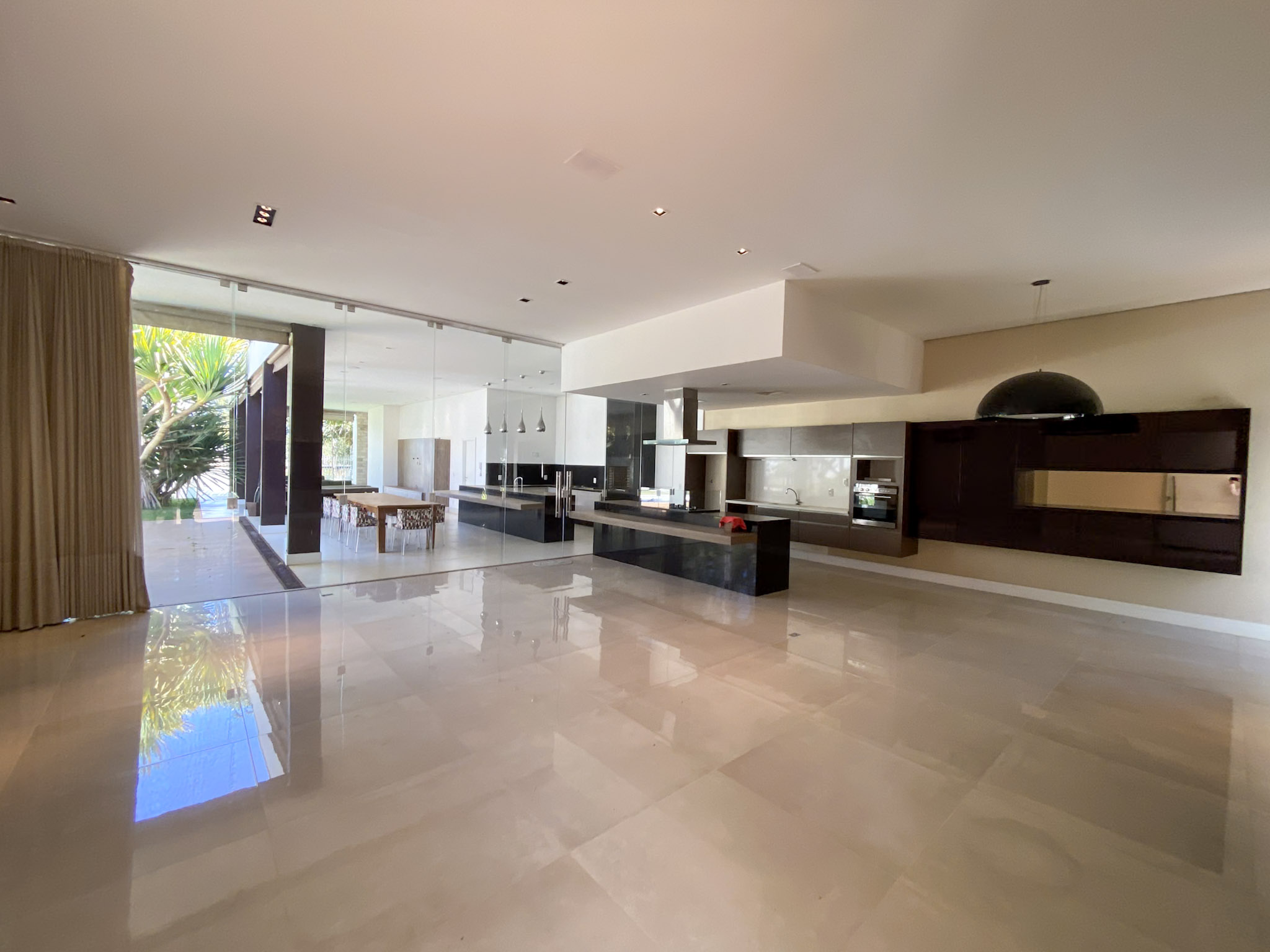 Imagem Casa de Condomínio com 4 Quartos à Venda ou Locação, 510 m²em Park Way - Brasília Imagem Casa de Condomínio com 4 Quartos à Venda ou Locação, 510 m²em Park Way - Brasília