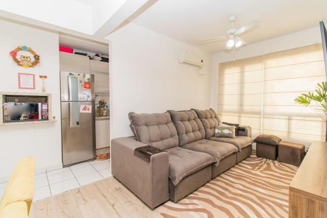 Imagem Apartamento com 3 Quartos à Venda, 70 m² em Azenha - Porto Alegre