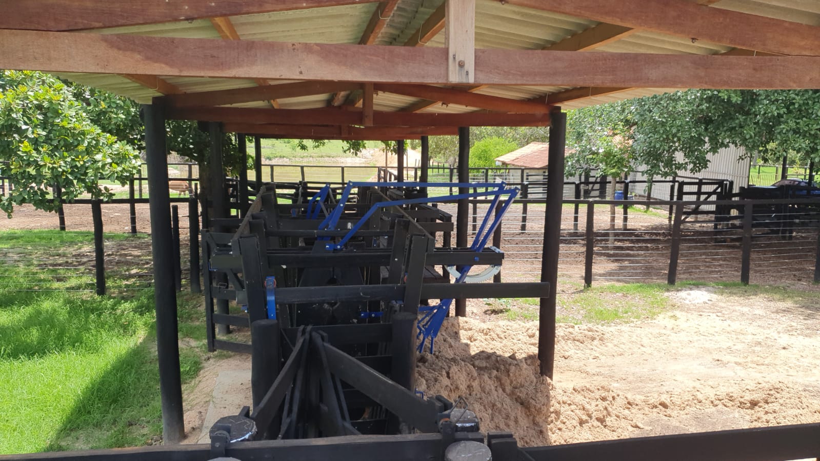 Imagem Fazenda à Venda, 136 Alq GOem ZONA RURAL - Crixás Imagem Fazenda à Venda, 136 Alq GOem ZONA RURAL - Crixás