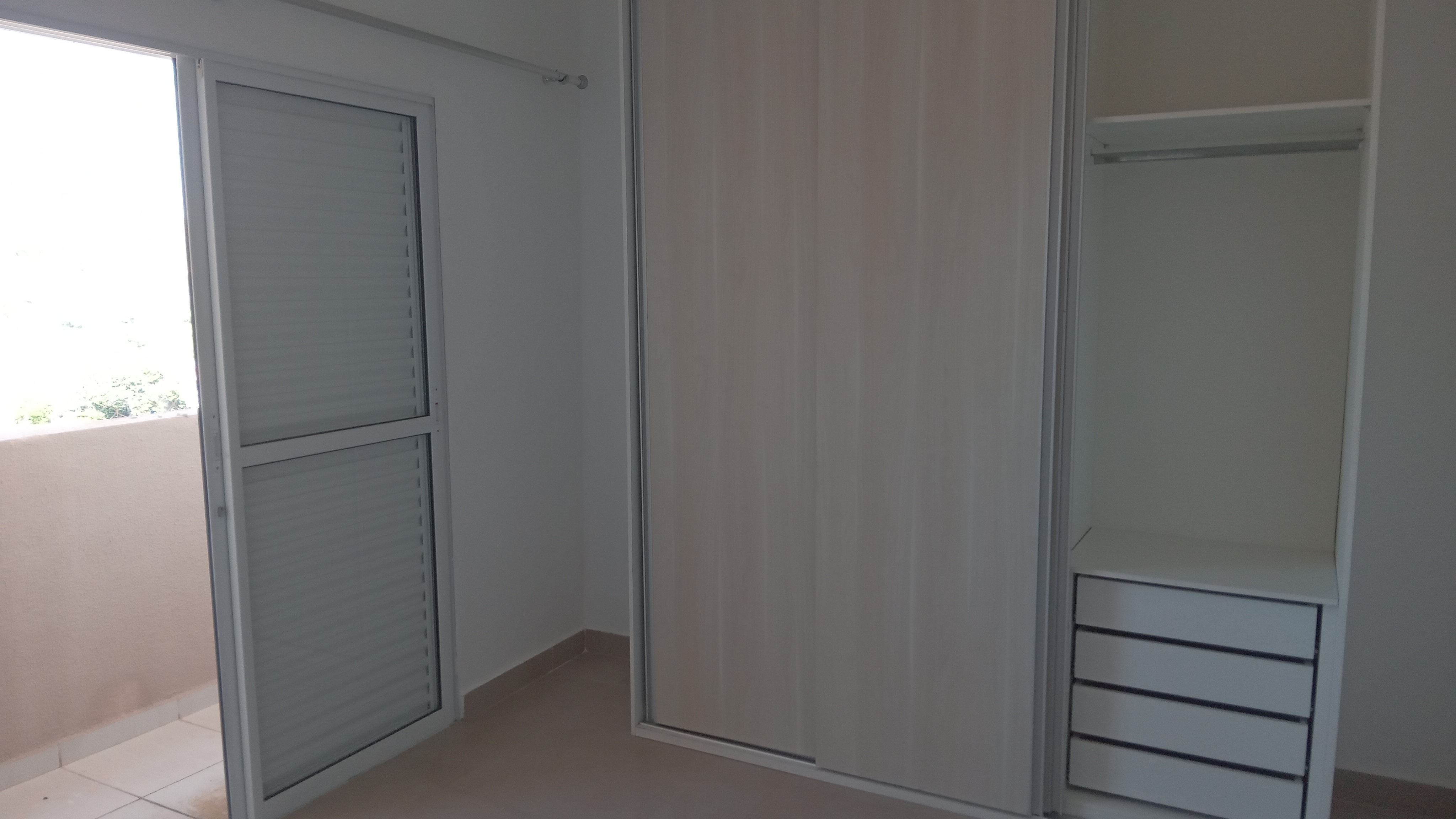 Imagem Apartamento com 2 Quartos à Venda, 70 m²em São Benedito - Guaratinguetá