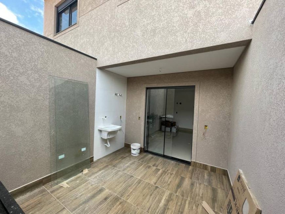 Imagem Casa com 3 Quartos à Venda, 125 m² em Jardim Regina - São Paulo Imagem Casa com 3 Quartos à Venda, 125 m² em Jardim Regina - São Paulo