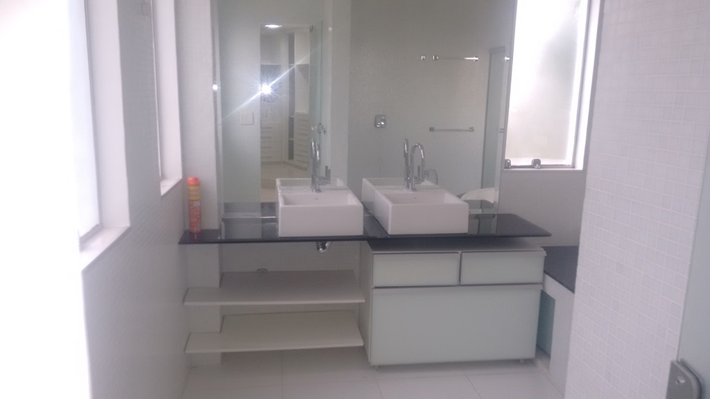 Imagem Sobrado com 3 Quartos à Venda, 252 m² em Setor Jaó - Goiânia Imagem Sobrado com 3 Quartos à Venda, 252 m² em Setor Jaó - Goiânia