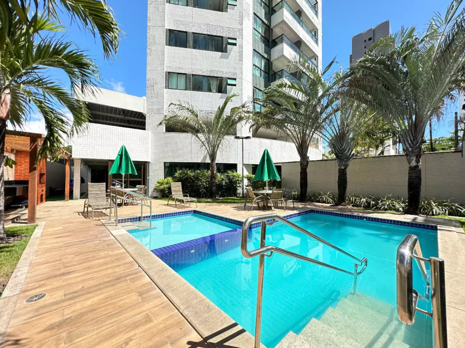 Imagem Apartamento com 4 Quartos à Venda, 138 m²em Boa Viagem - Recife