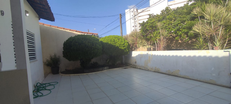 Imagem Casa de Condomínio com 3 Quartos para Alugar, 1 m² em Turu - São Luís