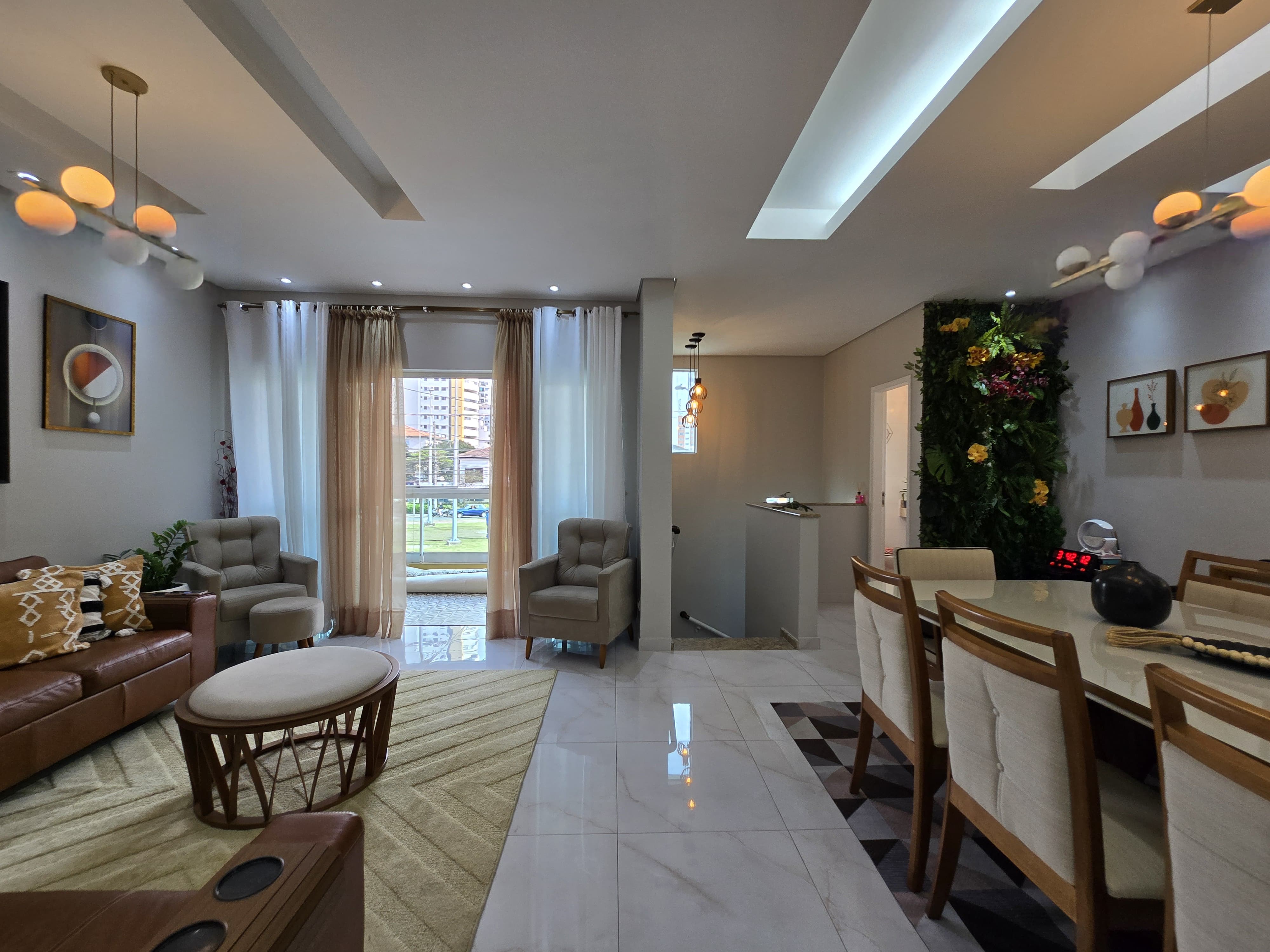 Imagem Sobrado com 3 Quartos à Venda, 189 m²em Campo Grande - Santos