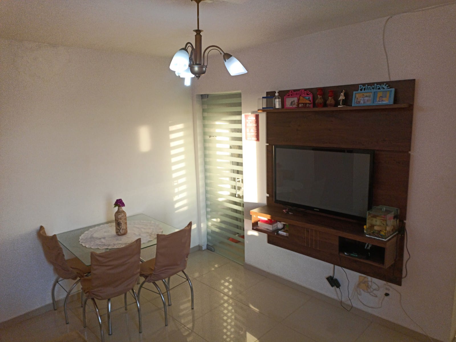 Imagem Apartamento com 2 Quartos à Venda, 43 m²em Recreio Ipitanga - Lauro de Freitas