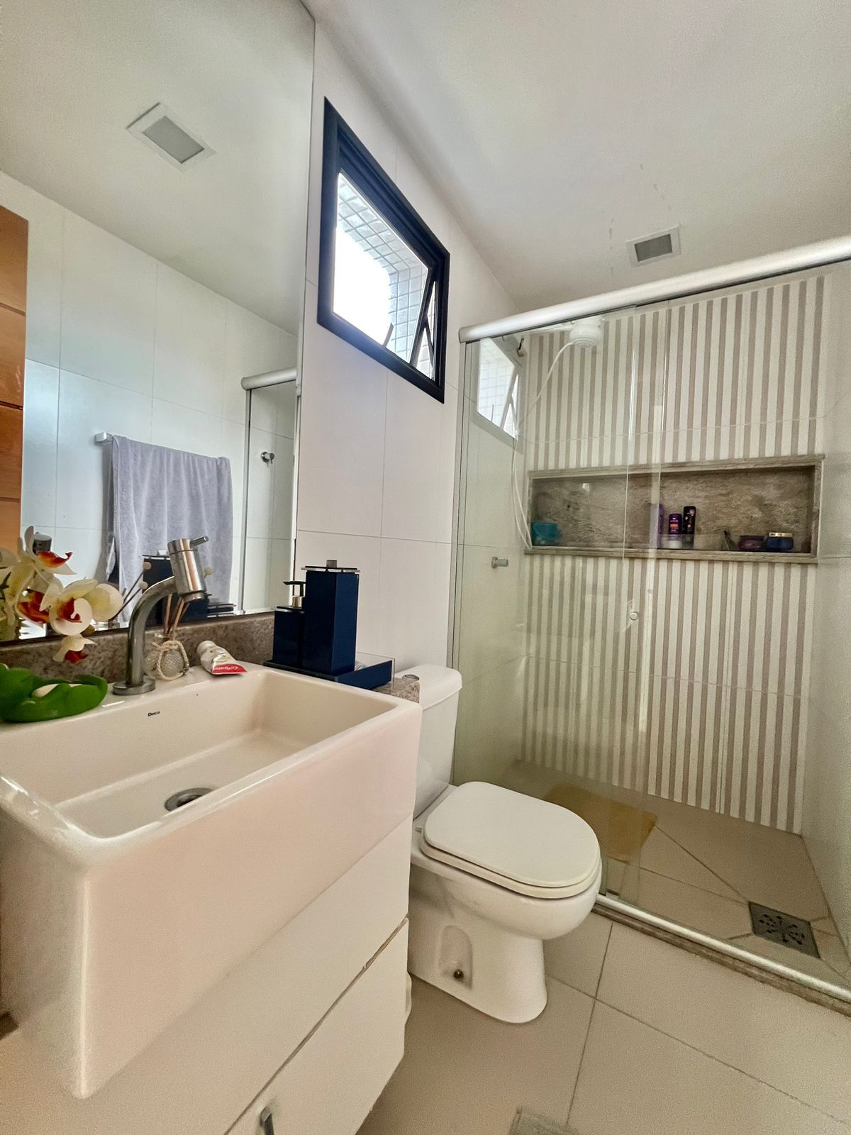 Imagem Apartamento com 3 Quartos à Venda, 178 m²em Batista Campos - Belém