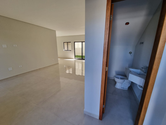 Imagem Sobrado com 3 Quartos à Venda,  em Boa Vista - Curitiba