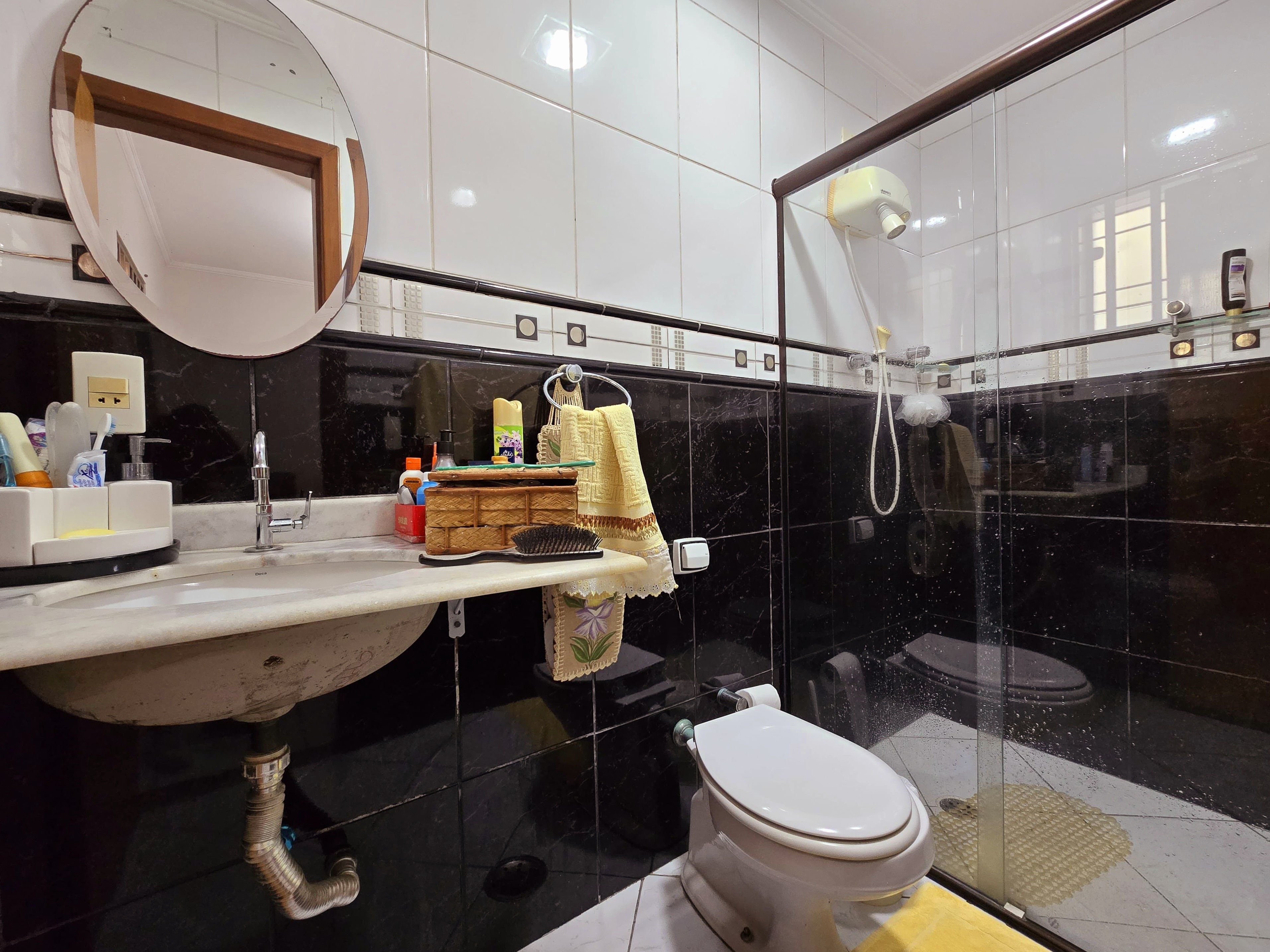 Imagem Sobrado com 3 Quartos à Venda, 120 m²em Embaré - Santos