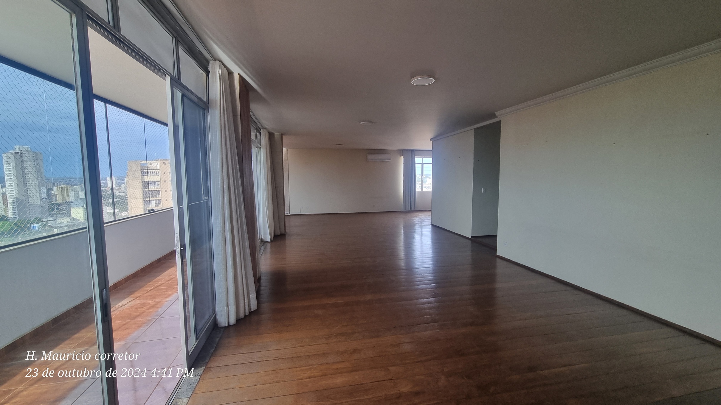 Imagem Apartamento com 5 Quartos à Venda, 508 m²em Setor Sul - Goiânia