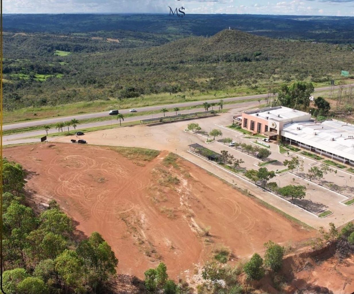 Imagem Terreno à Venda, 9 m²em area rural - Abadiânia Imagem Terreno à Venda, 9 m²em area rural - Abadiânia