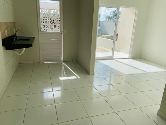 Imagem Casa de Condomínio com 2 Quartos à Venda, 77 m² em Nova Parnamirim - Parnamirim
