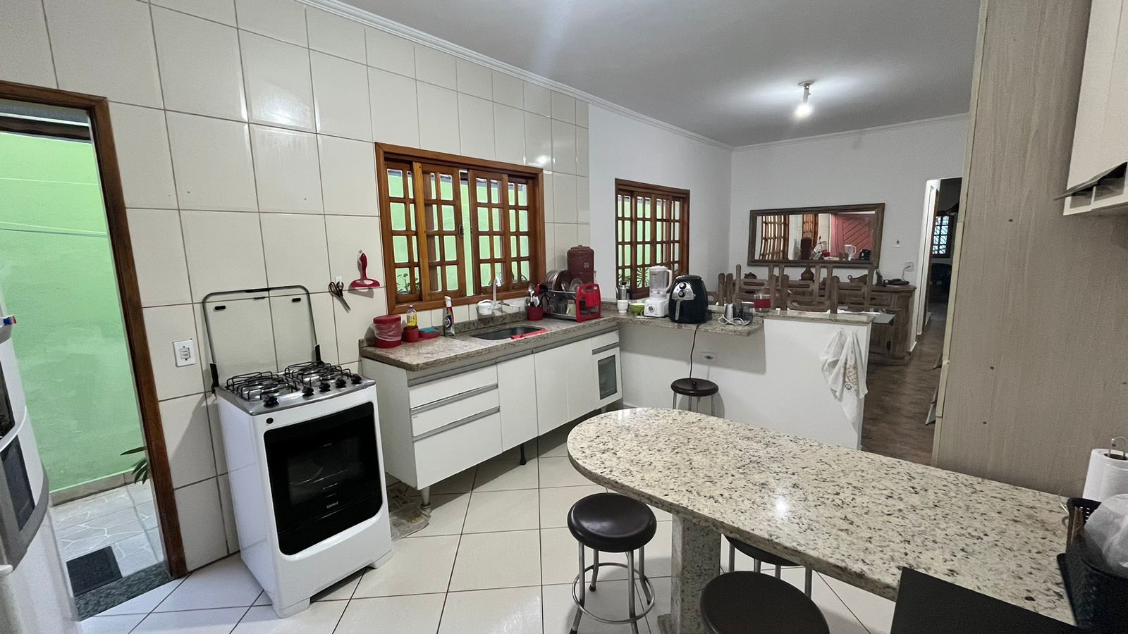 Imagem Casa com 4 Quartos à Venda, 182 m²em São Luiz (Polvilho) - Cajamar Imagem Casa com 4 Quartos à Venda, 182 m²em São Luiz (Polvilho) - Cajamar