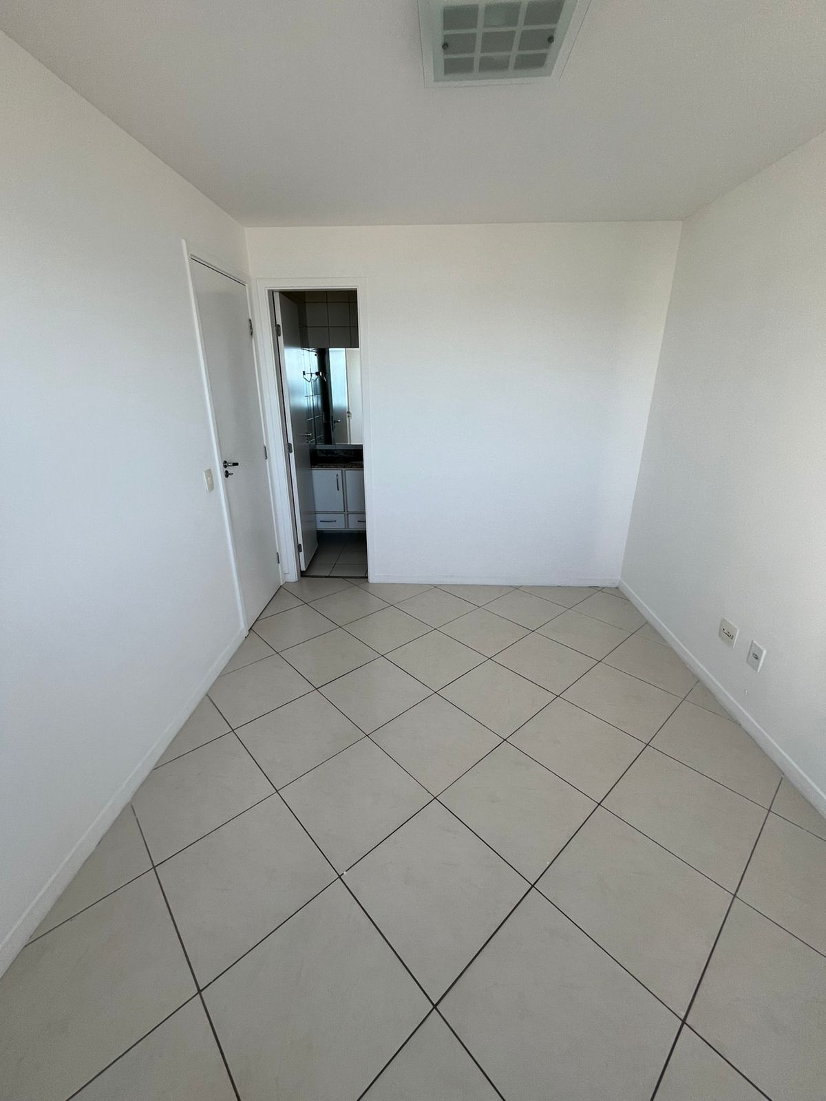 Imagem Apartamento com 2 Quartos à Venda, 70 m² em Centro - Macaé Imagem Apartamento com 2 Quartos à Venda, 70 m² em Centro - Macaé