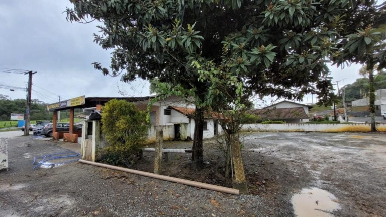 Imagem Terreno à Venda, 672 m² em Floresta - Joinville Imagem Terreno à Venda, 672 m² em Floresta - Joinville