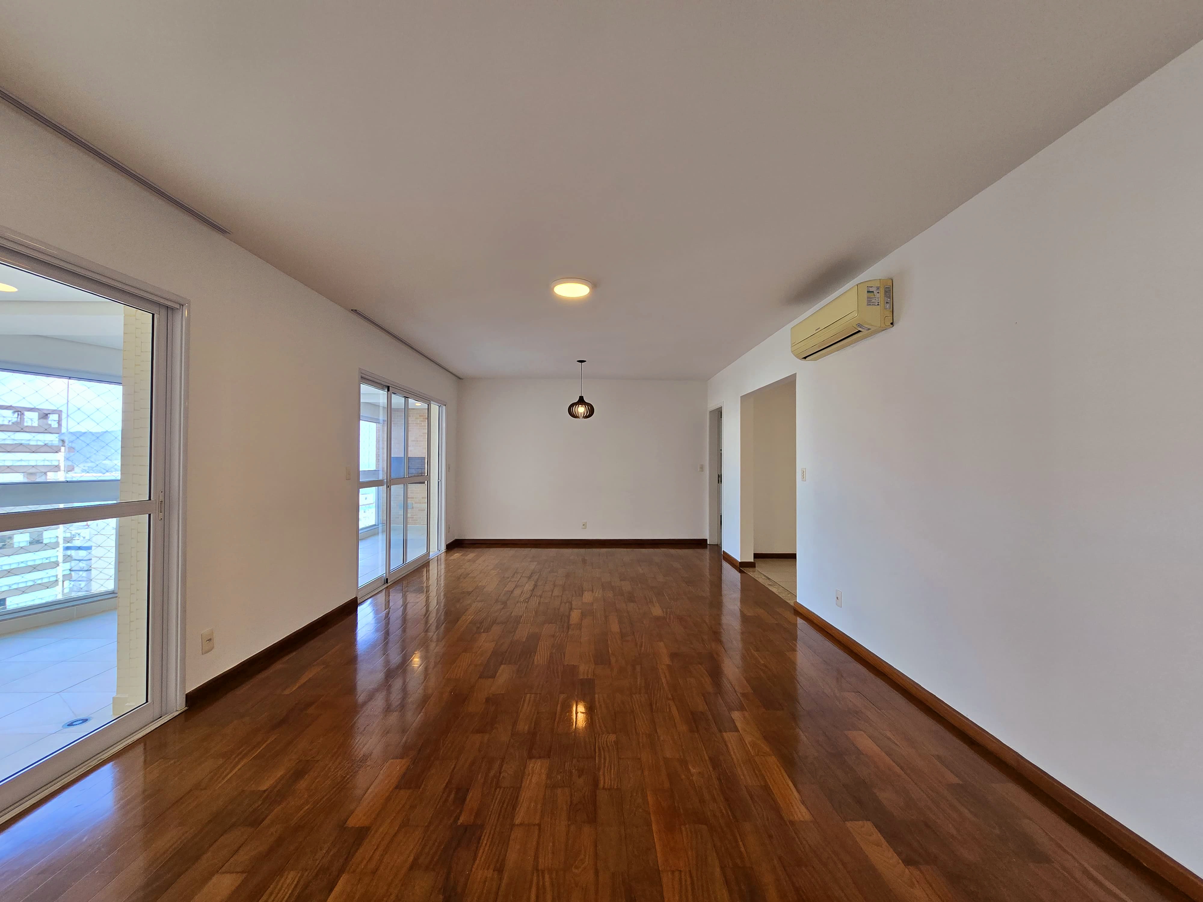Imagem Apartamento com 4 Quartos à Venda, 204 m² em Boqueirão - Santos