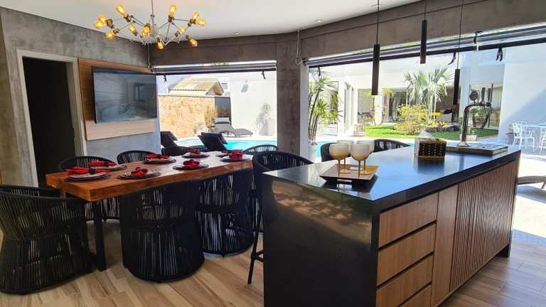 Imagem Casa com 6 Quartos à Venda, 328 m² em Riviera - Bertioga
