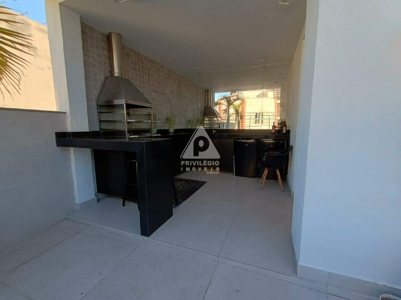 Imagem Cobertura com 4 Quartos à Venda, 260 m²em Copacabana - Rio de Janeiro