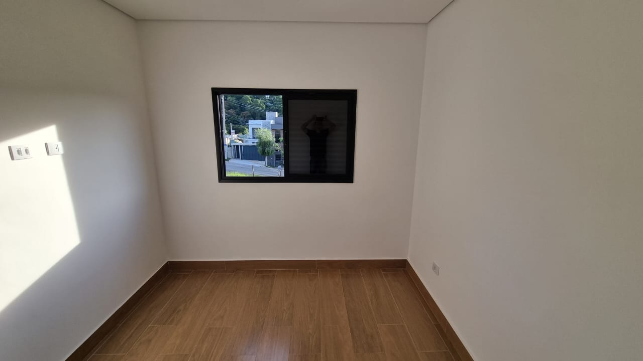 Imagem Casa de Condomínio com 3 Quartos à Venda, 117 m²em Villas do Jaguari - Santana de Parnaíba Imagem Casa de Condomínio com 3 Quartos à Venda, 117 m²em Villas do Jaguari - Santana de Parnaíba