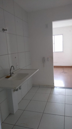 Imagem Casa de Condomínio com 2 Quartos para Alugar, 56 m² em Jardim Layr - Mogi das Cruzes