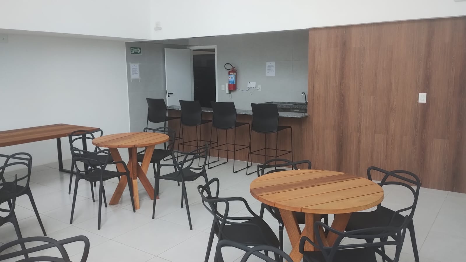 Imagem Apartamento com 3 Quartos à Venda, 67 m² em Casa Amarela - Recife
