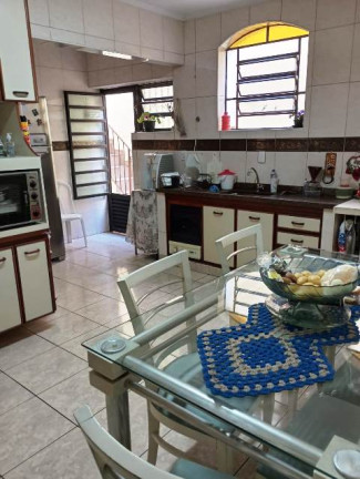 Imagem Sobrado com 3 Quartos à Venda, 187 m² em Rudge Ramos - São Bernardo do Campo