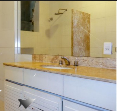 Imagem Apartamento com 3 Quartos à Venda, 250 m² em Copacabana - Rio de Janeiro Imagem Apartamento com 3 Quartos à Venda, 250 m² em Copacabana - Rio de Janeiro