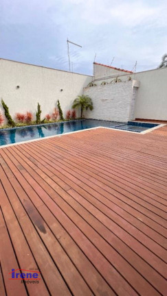 Imagem Casa com 5 Quartos à Venda, 375 m² em Cibratel - Itanhaém