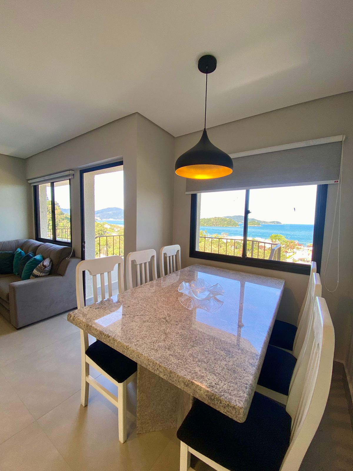 Imagem Cobertura com 3 Quartos à Venda, 132 m²em Massaguaçu - Caraguatatuba