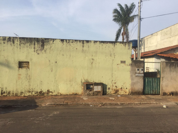 Terreno à Venda, 300 m² em Vila Finsocial - Goiânia