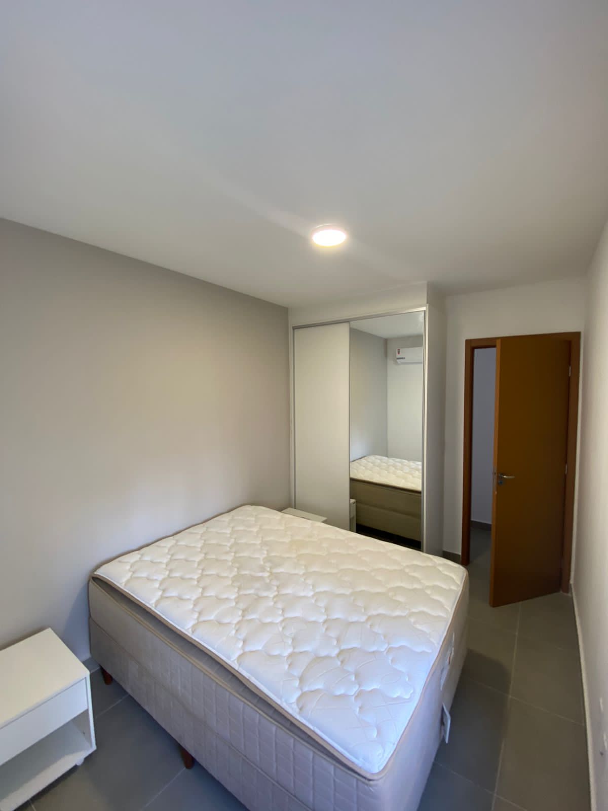 Imagem Apartamento com 2 Quartos para Alugar, 60 m²em Centro - Lauro de Freitas Imagem Apartamento com 2 Quartos para Alugar, 60 m²em Centro - Lauro de Freitas